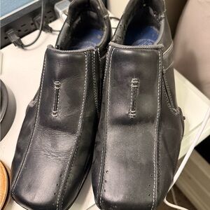 Skechers Men's Black Leather Loafers